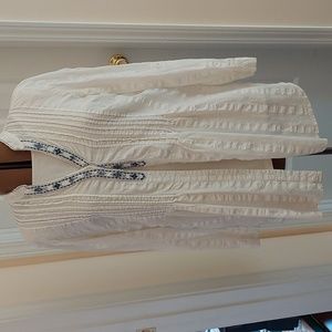 Cotton Tunic with blue embroidery